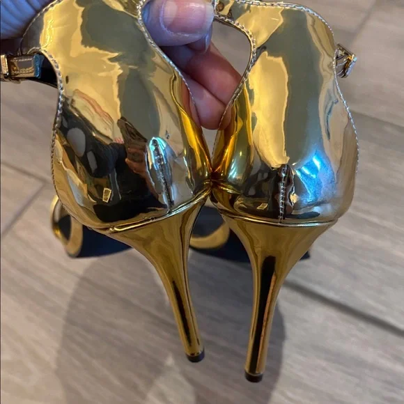 Madden Girl Metallic Gold Ankle Strap Heels Sz 8.5 M - Picture 8 of 14